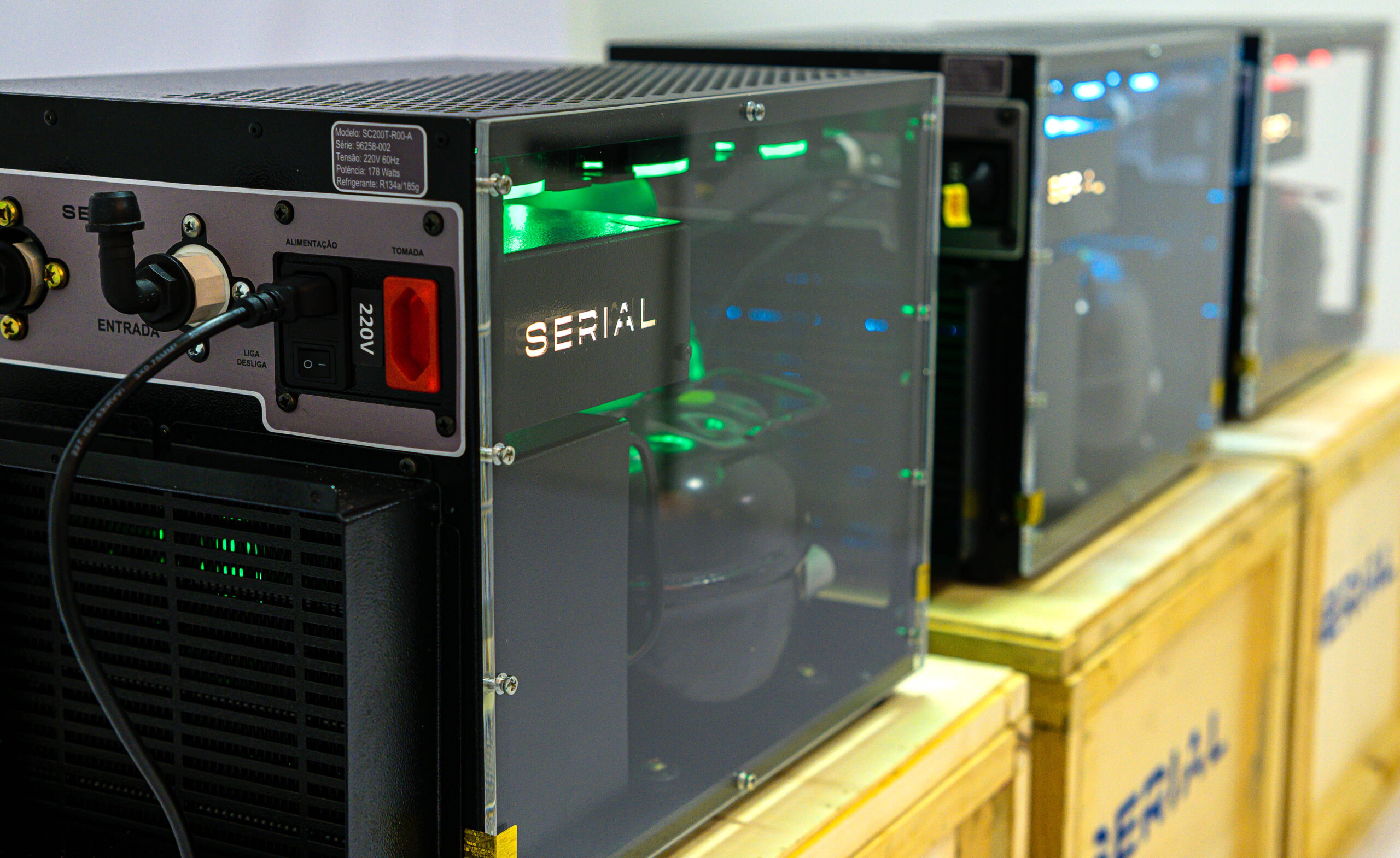 Serial (36)